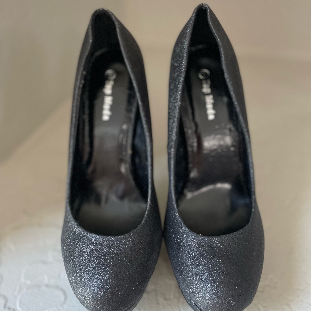 Elegant Black Glitter Heels